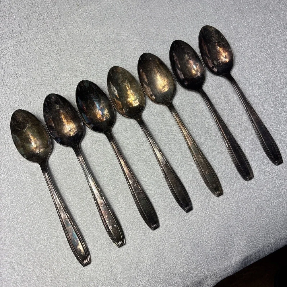 7 Harmony House SERENADE Wallace Silver‎ Plate Soup Spoons Silverware